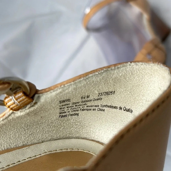 NATURALIZER Swirl Tan Leather Wedge Ankle Strap Shoes Cutout Coastal 6.5W - Picture 8 of 14